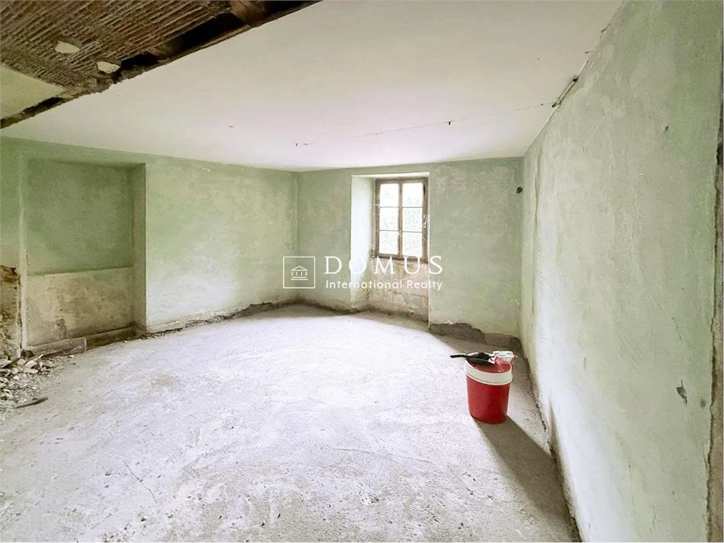 Kleine Immobilienoperation Haus zu renovieren - Foto 7 von 9