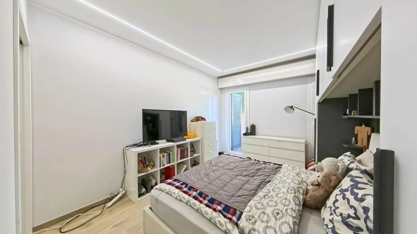 Maisonette moderna con piscina - Foto 9 di 17