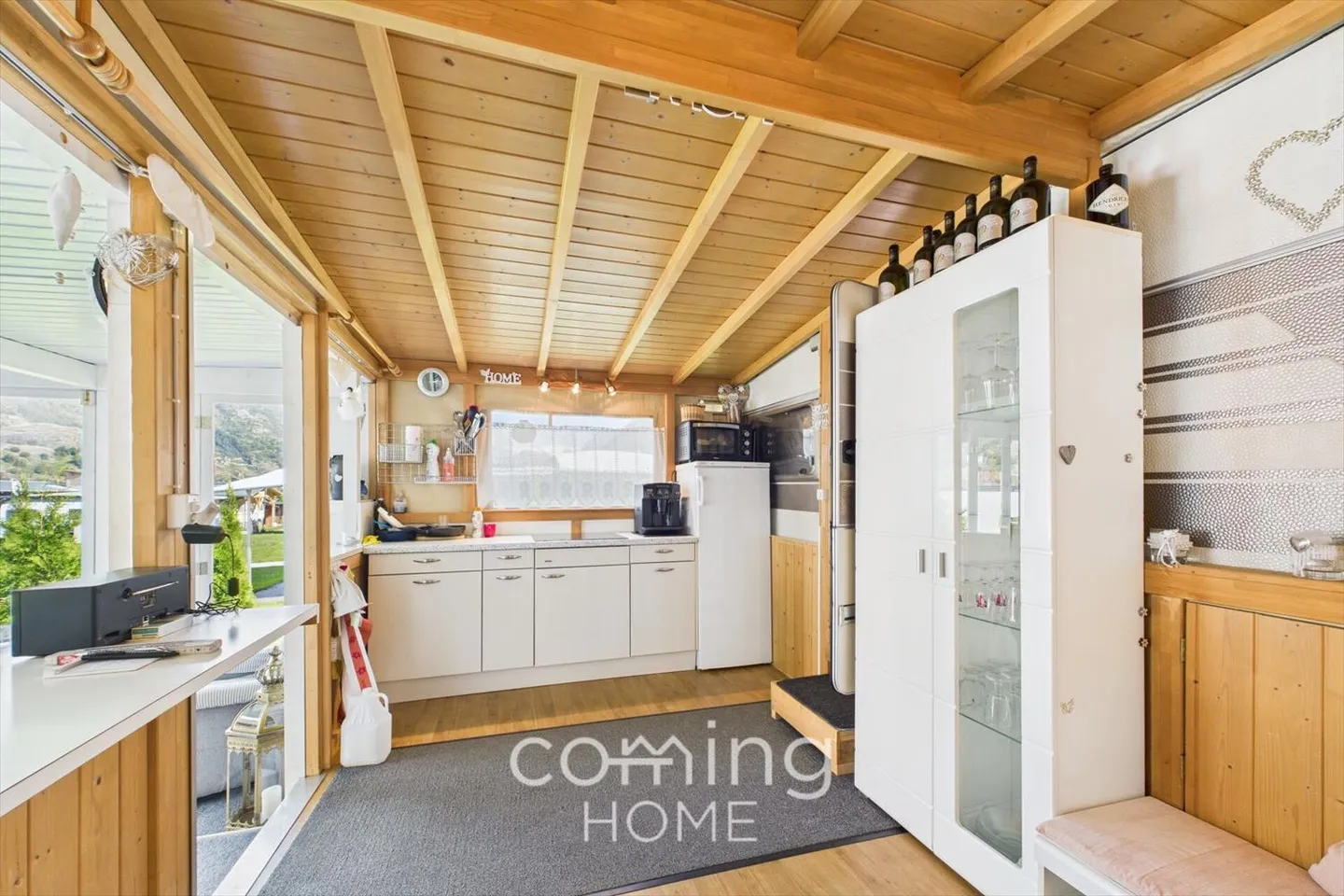 Caravane avec extension fixe et véranda - Camping Simplonblick, Raron - Photo 6 sur 12