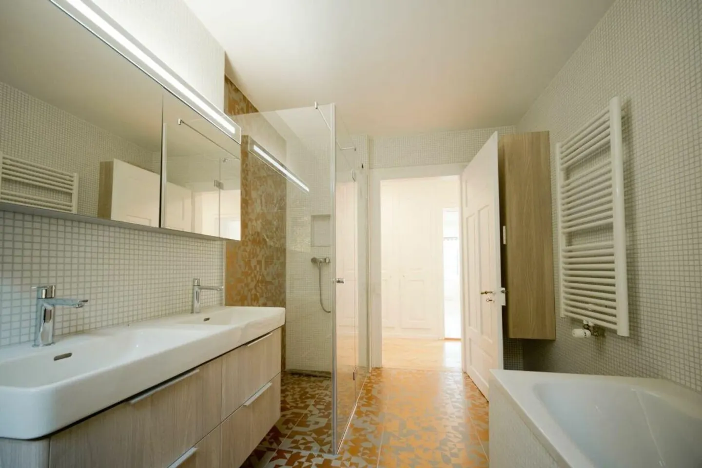 Renovierte Wohnung mit Balkon - Foto 2 von 11