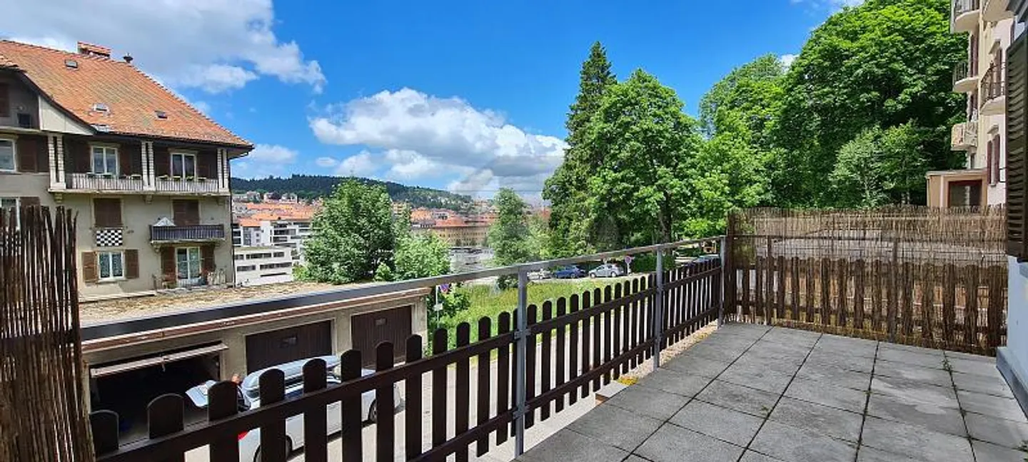 SPAZIOSO CON UNA GRANDE TERRAZZA - Foto 1 di 5