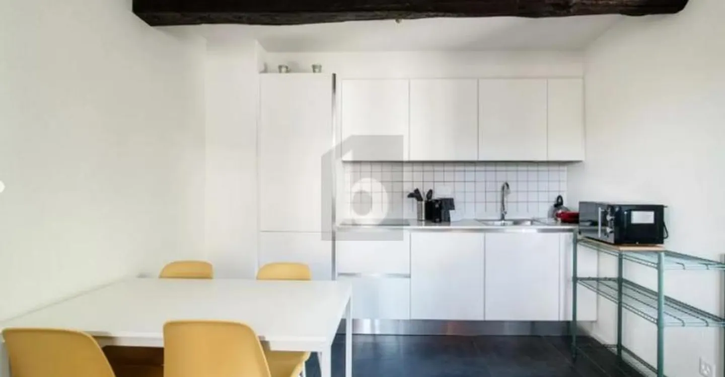 SPACIOUS AND WARM IN THE NUCLEO - Photo 4 of 5