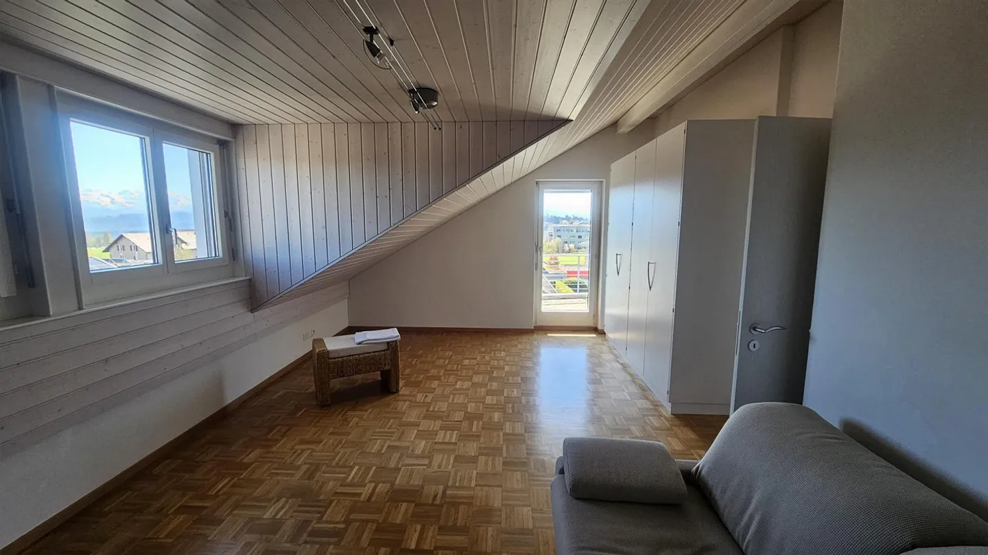 Maison de 4,5 pièces avec très grand appartement de 2,5 pièces - Photo 11 sur 24