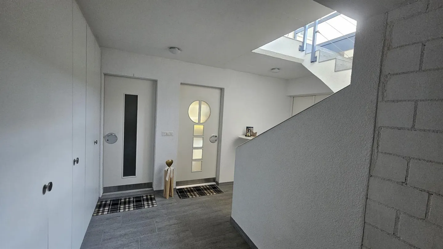 Maison de 4,5 pièces avec très grand appartement de 2,5 pièces - Photo 18 sur 24