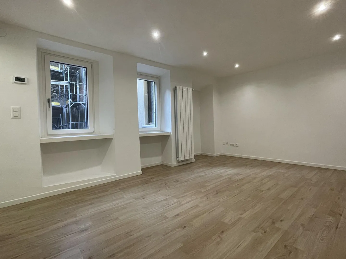 Schöne 3.5-Zimmer-Hütte komplett renoviert - Foto 2 von 13