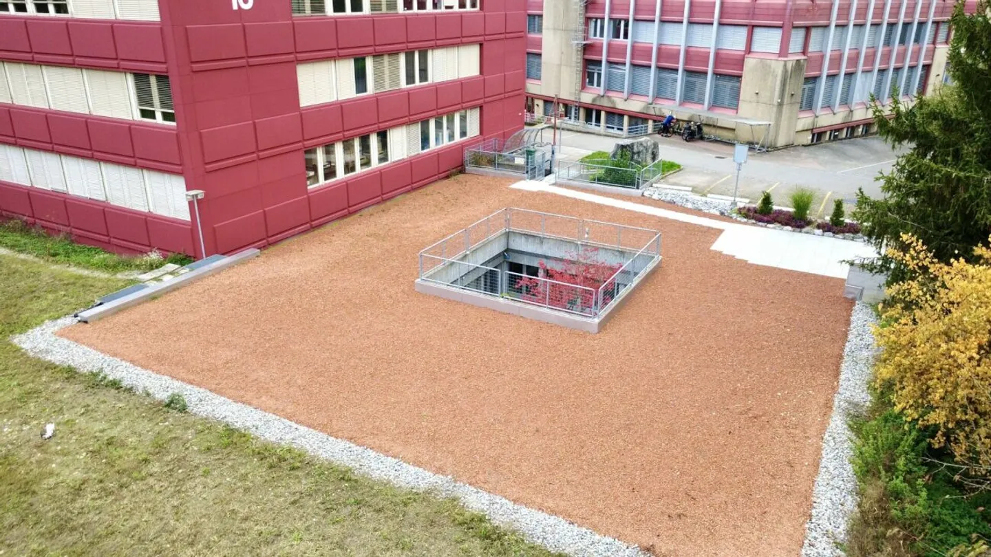 Edificio residenziale e commerciale nel seminterrato con potenziale d'uso versatile copia - Foto 15 di 17