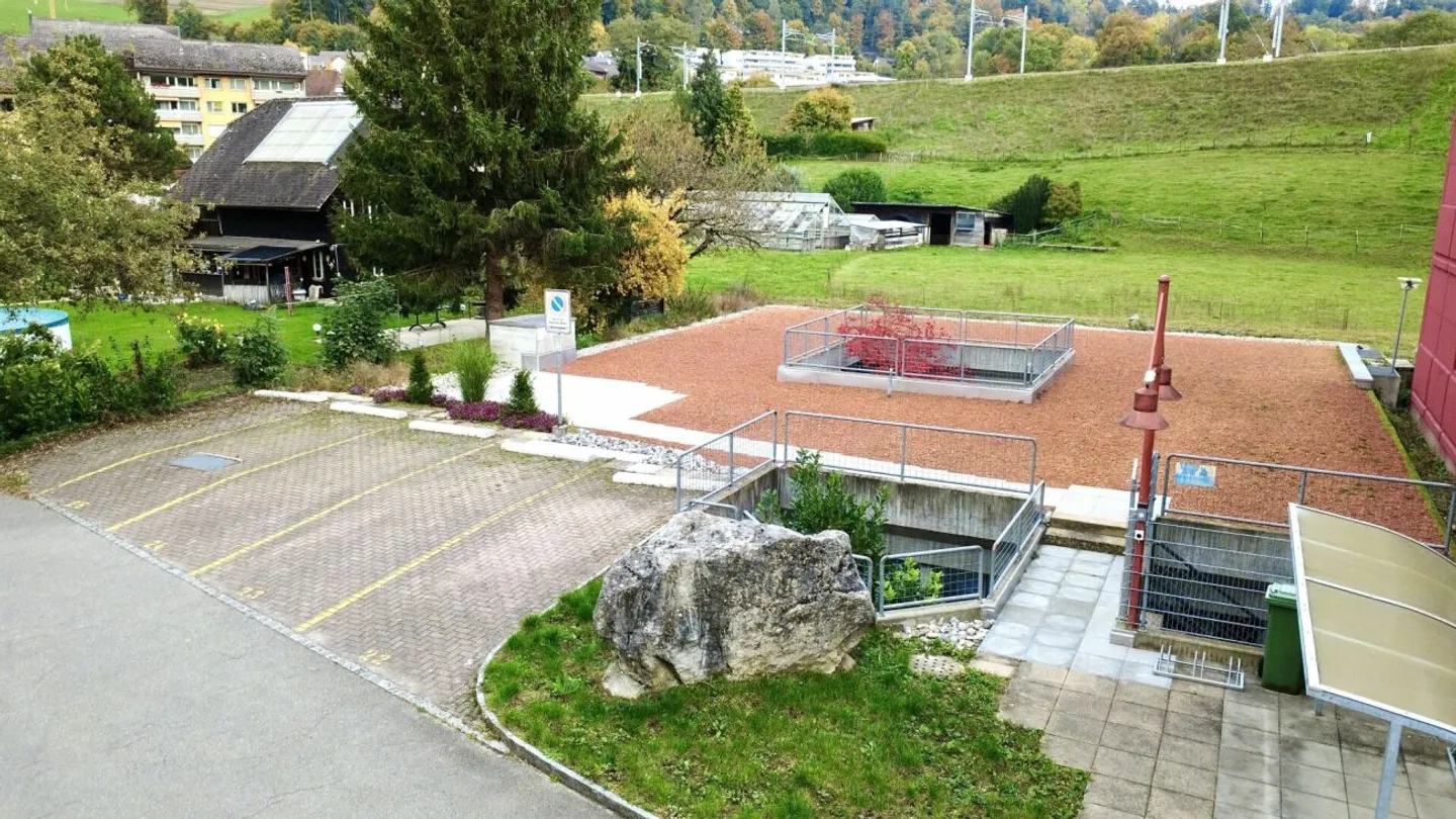 Edificio residenziale e commerciale nel seminterrato con potenziale d'uso versatile copia - Foto 16 di 17