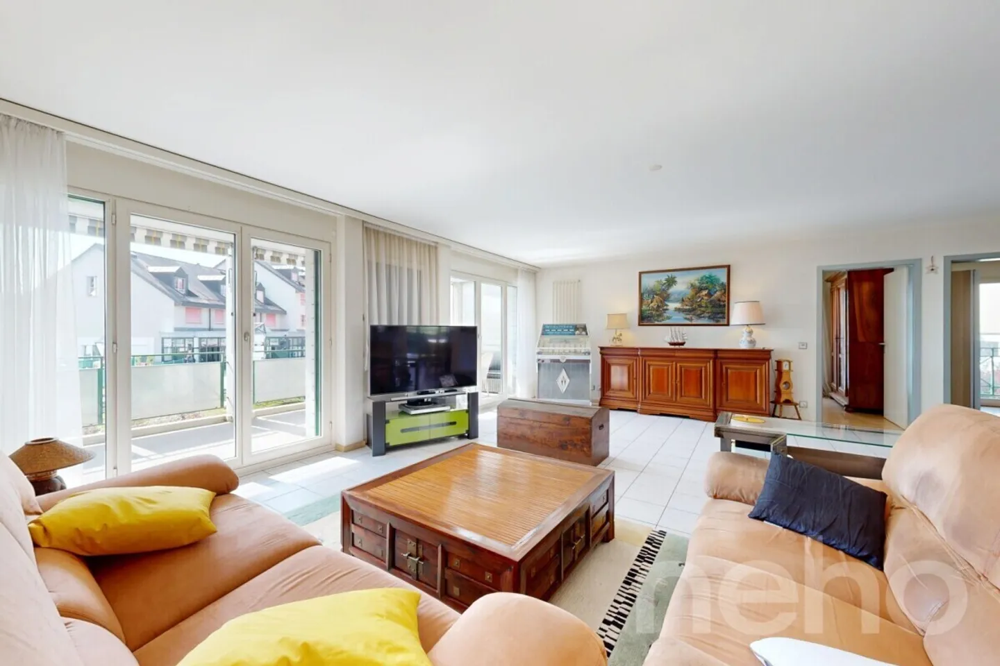 Großes helles Apartment, absolute Ruhe, zwischen See und Autobahn - Foto 1 von 12