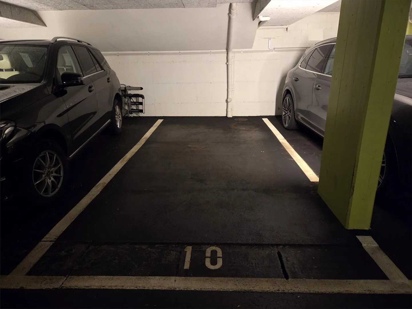 Parcheggio sotterraneo nella città di Lucerna - Foto 1 di 6