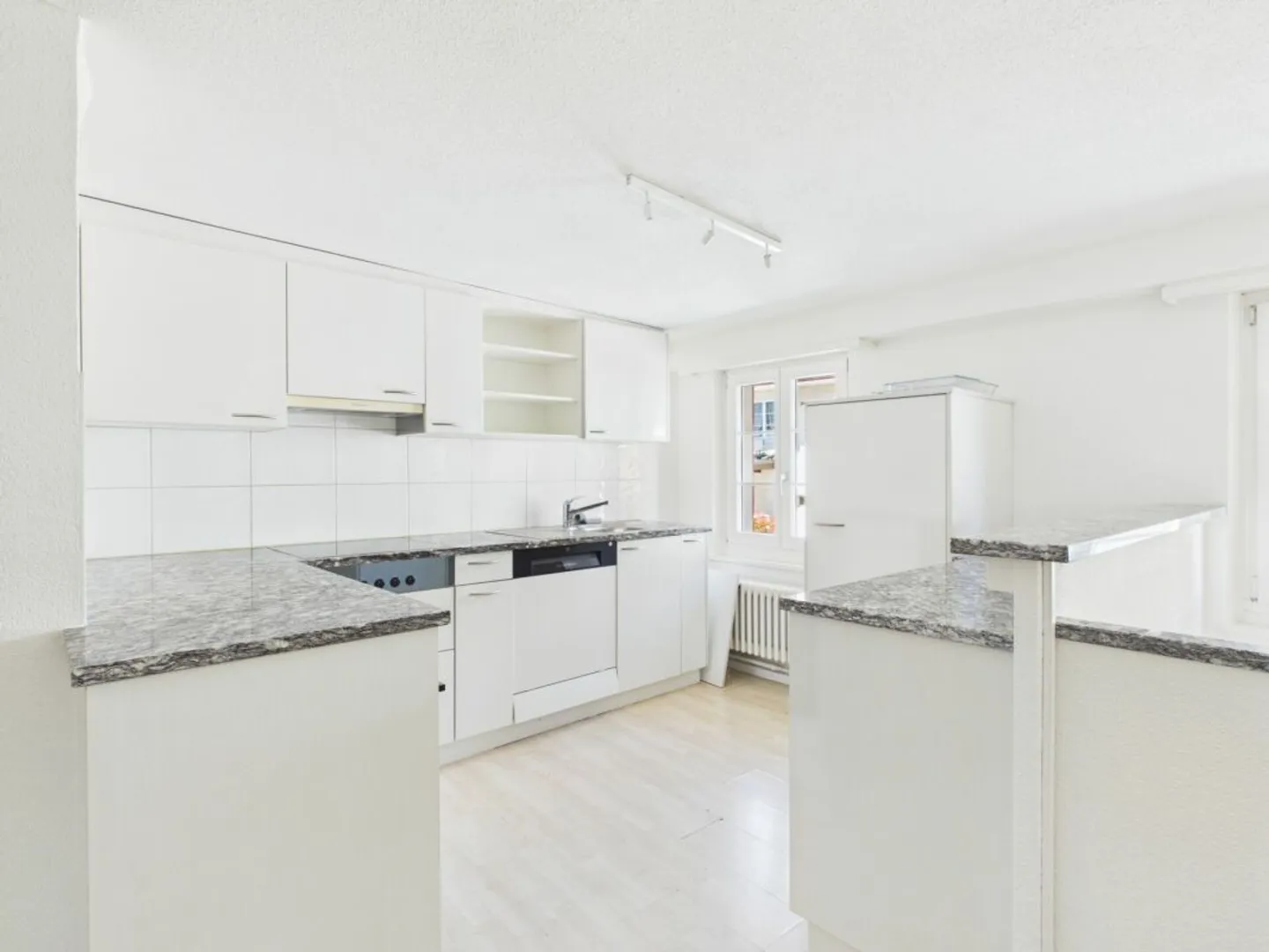 Zweifamilienhaus mit Mietpotenzial - Foto 4 von 7