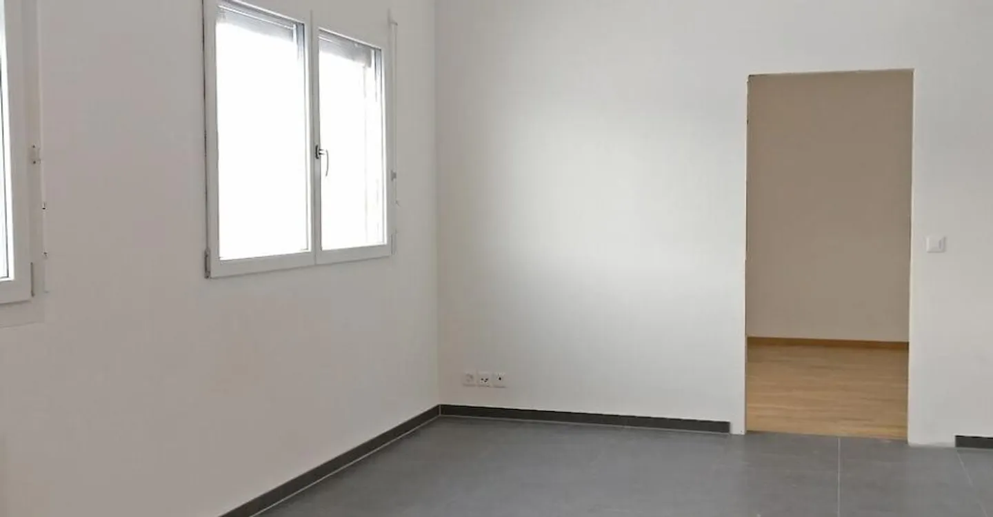 2.5 room apartment on the 3rd floor - Photo 3 of 7