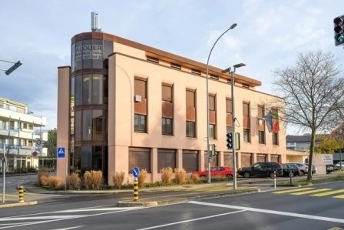 Indoor parking ideally located - Photo 1 of 1