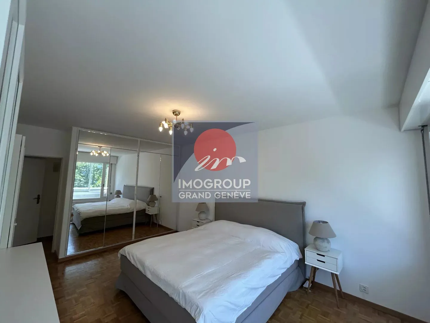 In affitto - magnifico appartamento arredato in una residenza di prestigio con piscina - Foto 3 di 6