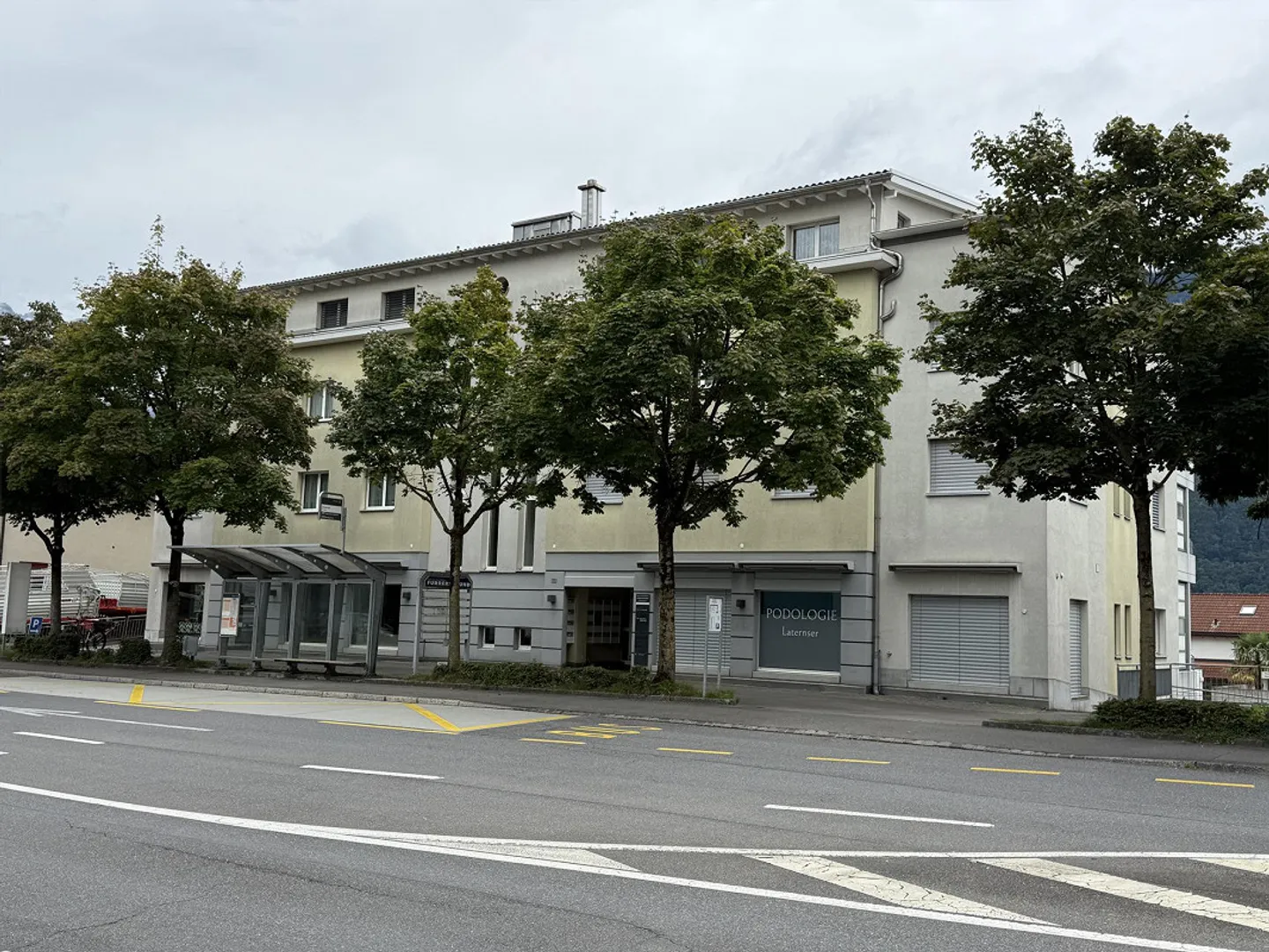 Tiefgarage Einstellplatz - Foto 1 von 3