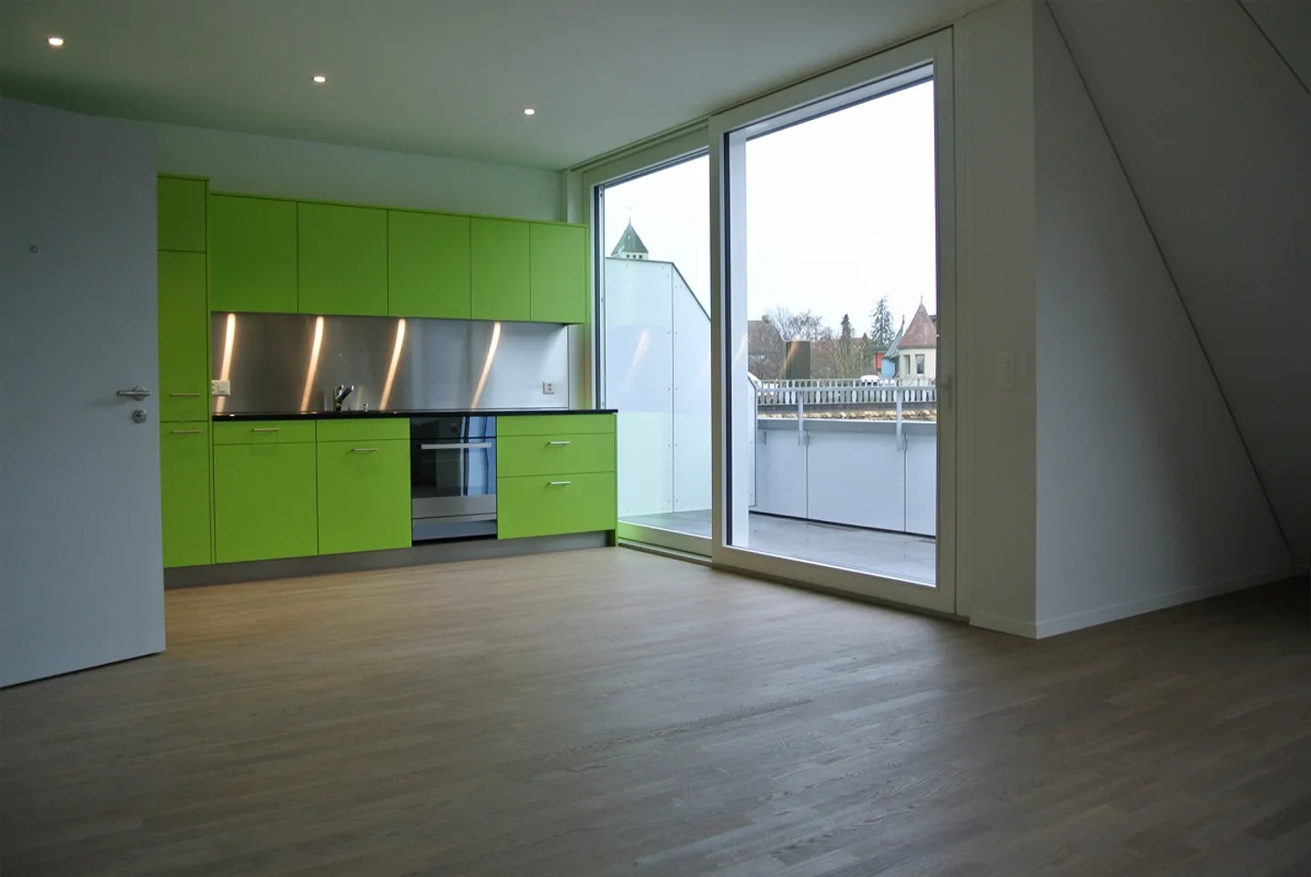 Modernes Studio mit Aussicht - Foto 1 von 9
