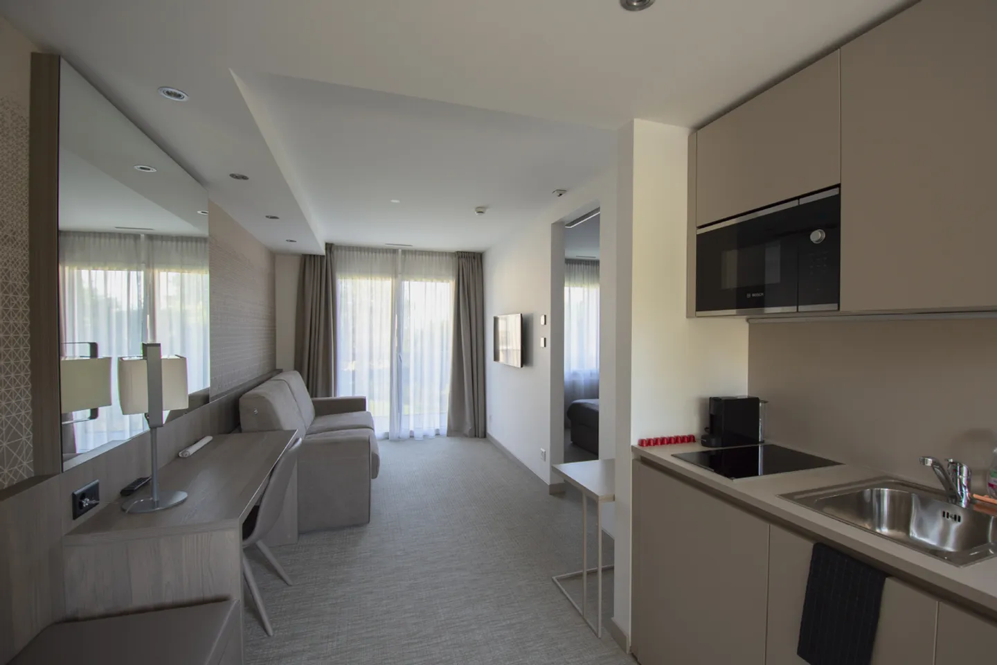 Wunderschöne 2-Zimmer-Wohnung in der Nähe des Sees - Foto 2 von 10