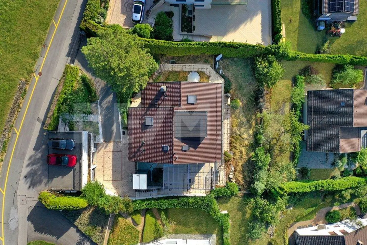 Seeblick, Innenpool und 335 m²: Villa mit 6 Schlafzimmern + Studio - Foto 12 von 13