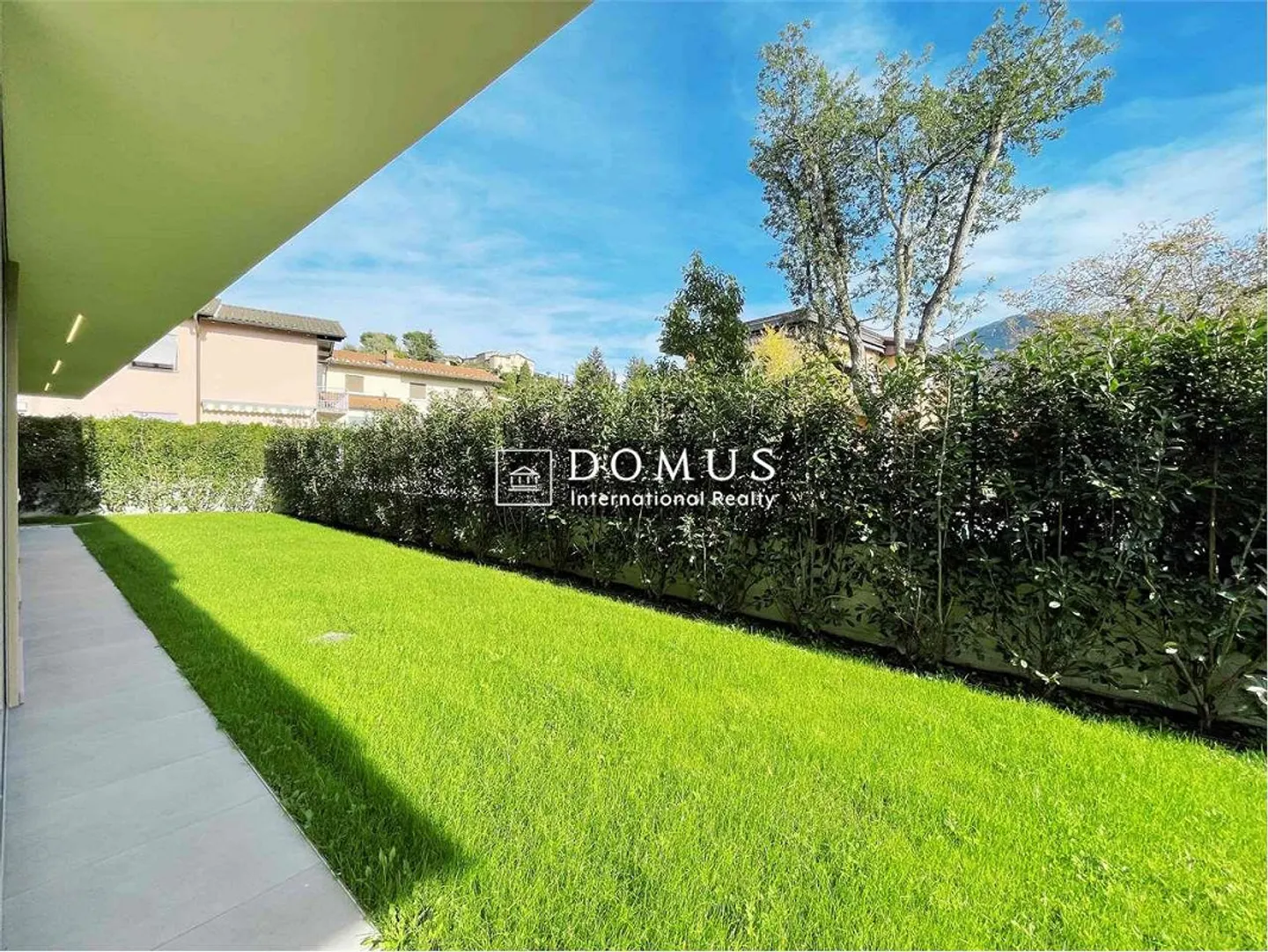 Moderne 3,5 pièces avec jardin privé - Photo 1 sur 13