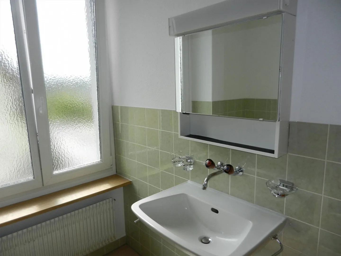 Appartamento accogliente in posizione centrale a Neuhausen in affitto - Foto 5 di 5