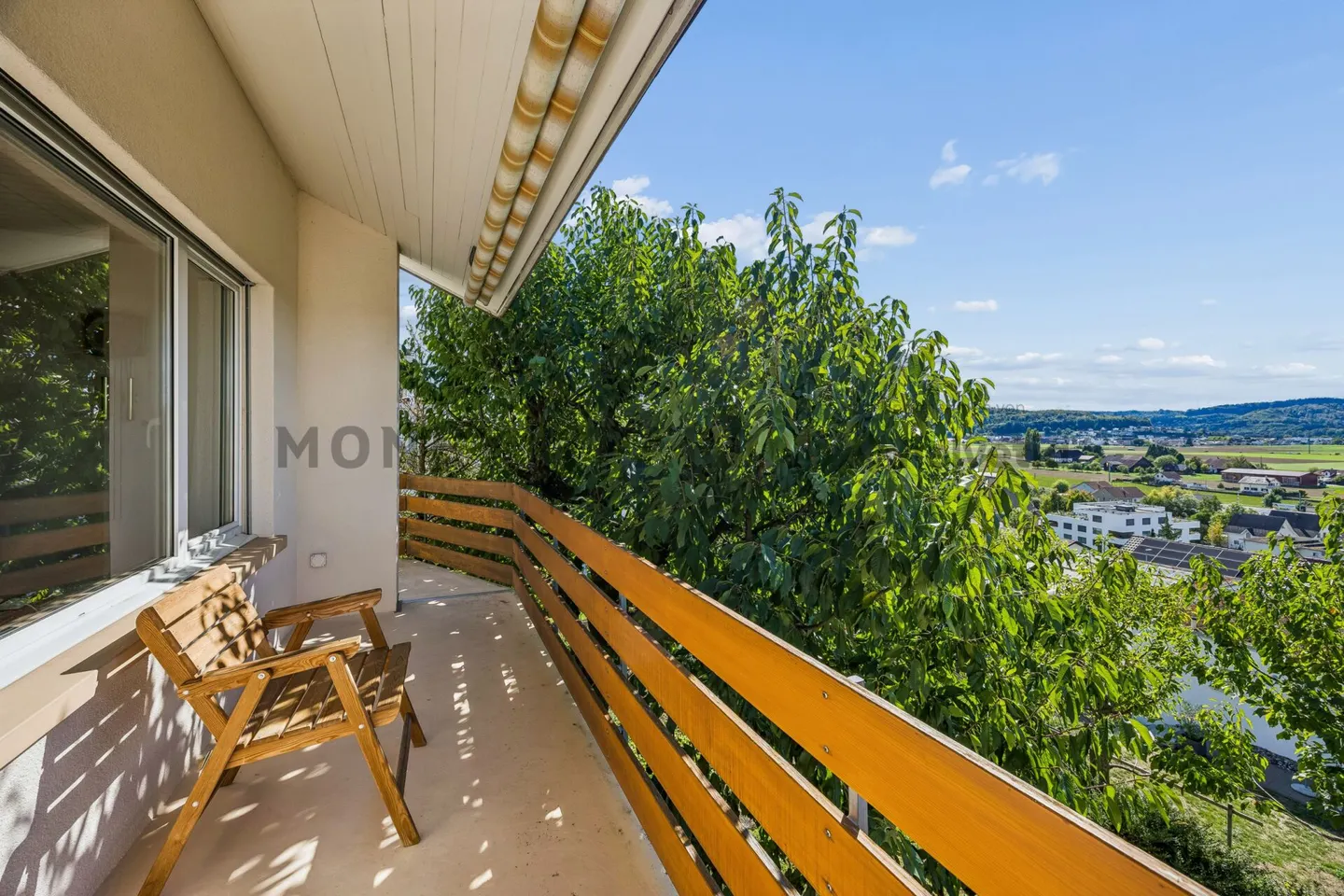 7.5-Room Single-Family House with Unobstructed Views - Photo 6 of 13
