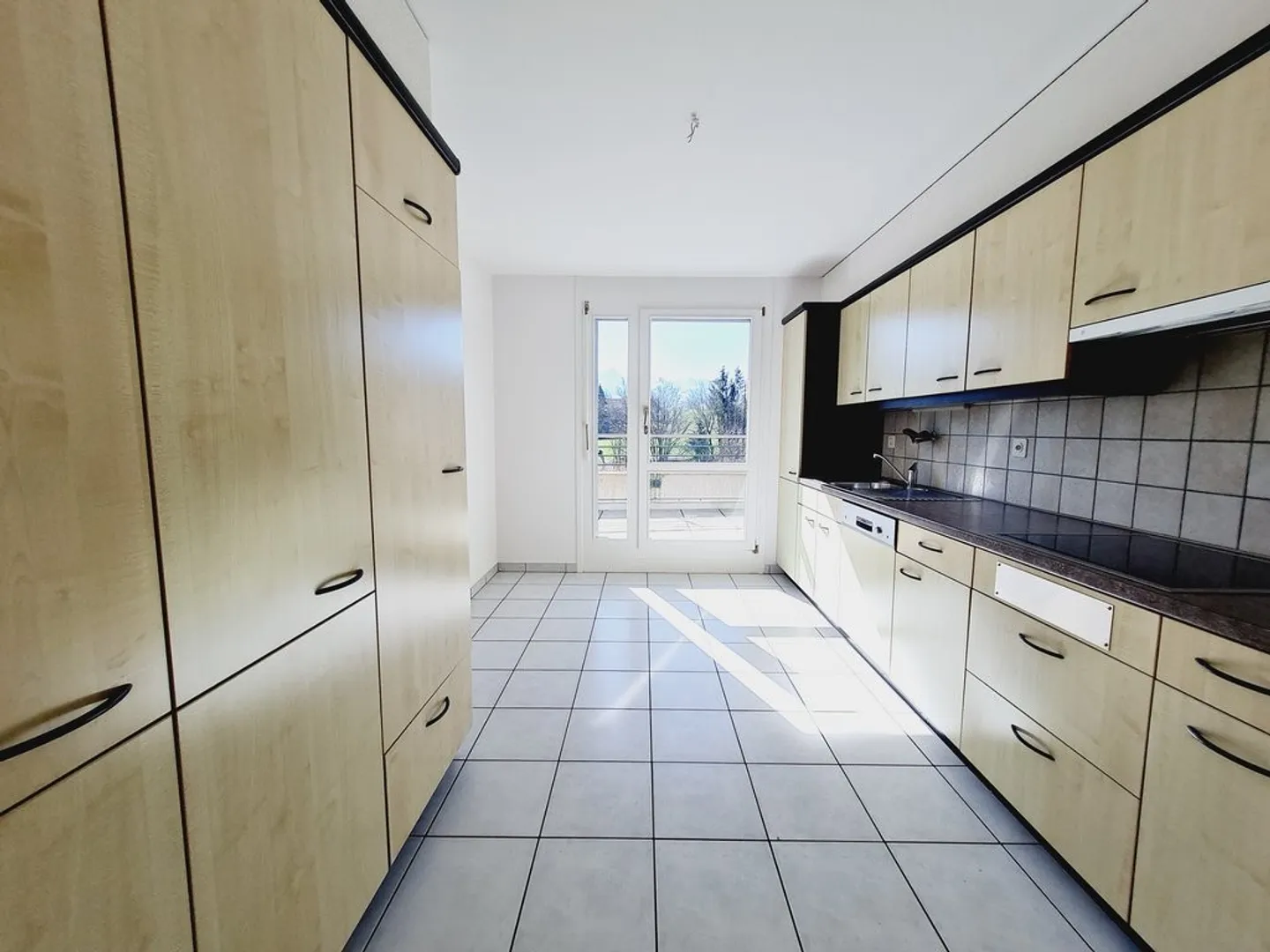 5,5-Zimmer-Dachgeschoss - 126m2 - Terrasse - Foto 4 von 10