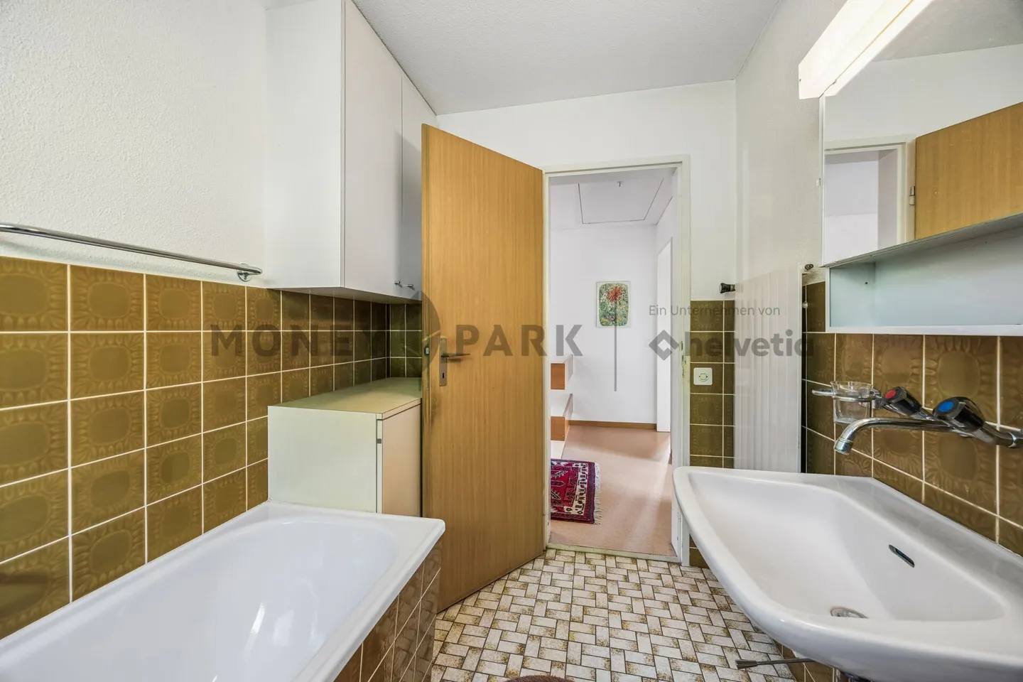 7.5-Room Single-Family House with Unobstructed Views - Photo 12 of 13