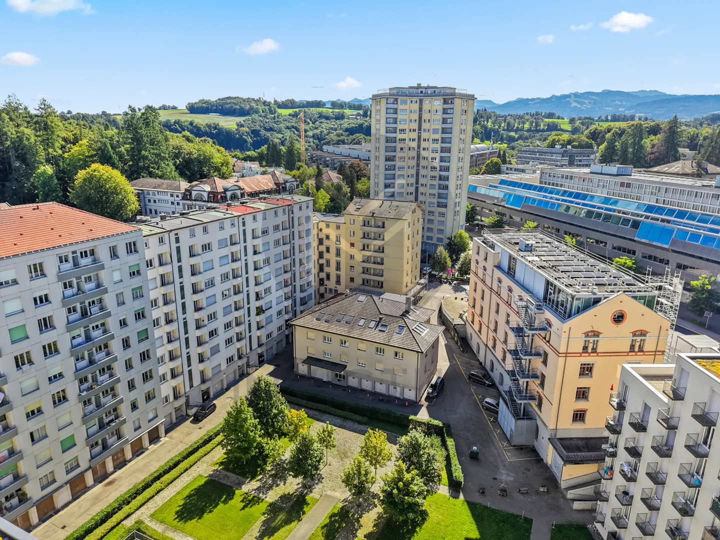 Appartement d'investissement idéal à Fribourg - Photo 2 sur 12