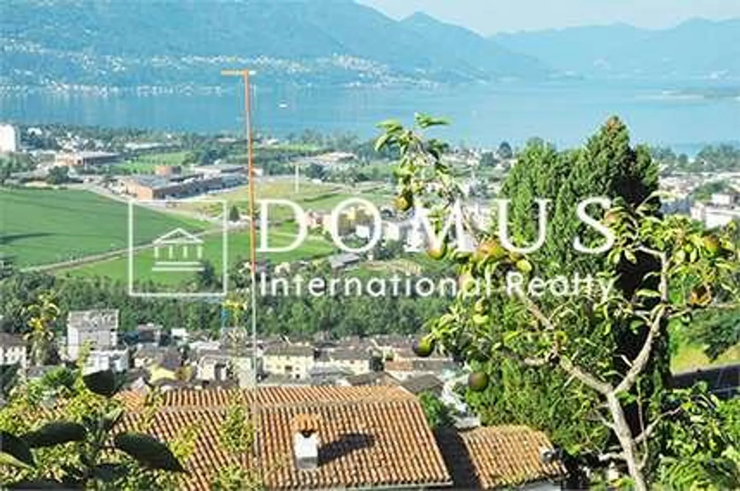For Sale Land in the Municipality of Gordola. - Photo 1 of 11