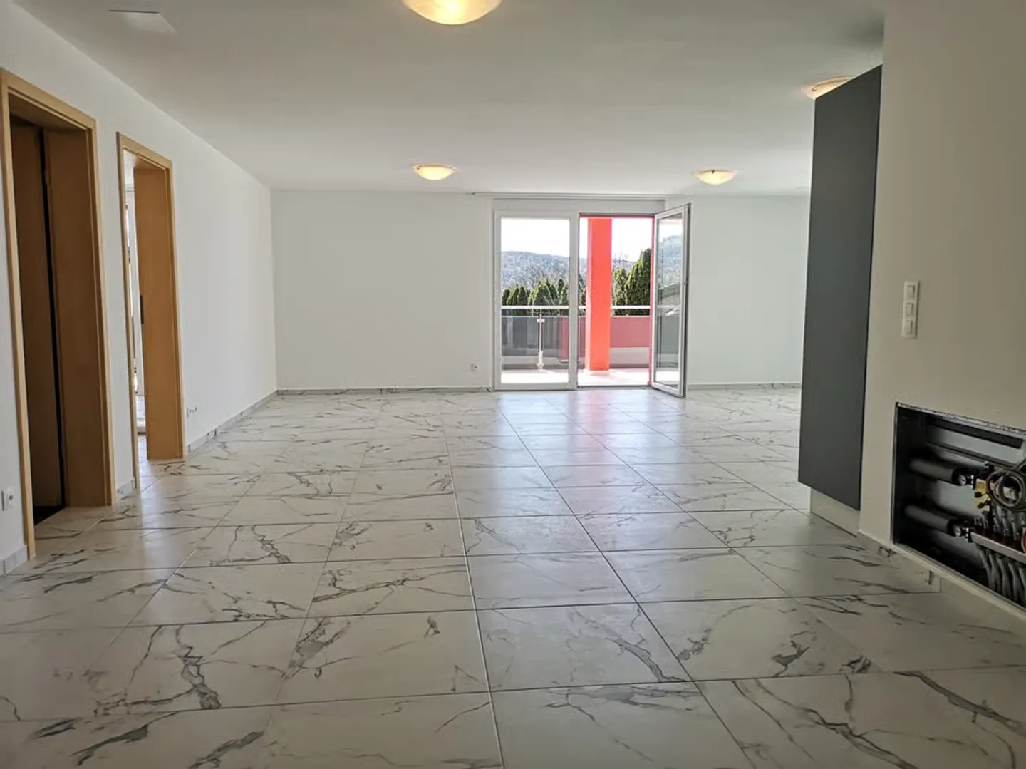 Appartement moderne 4,5 pièces avec jardin - Photo 10 sur 13