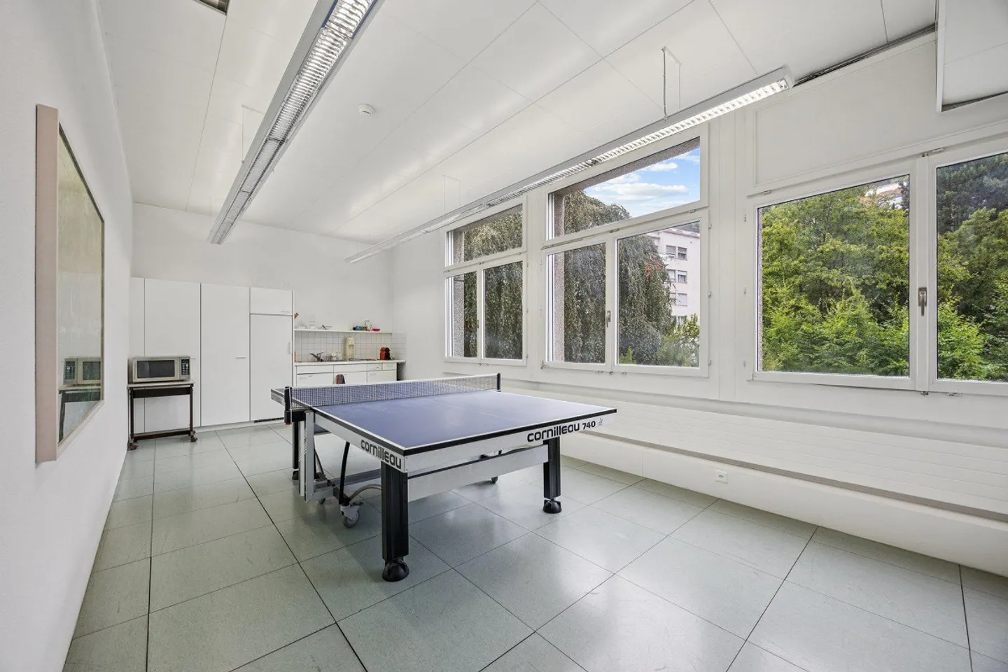 Bright and versatile office space - Photo 7 of 8