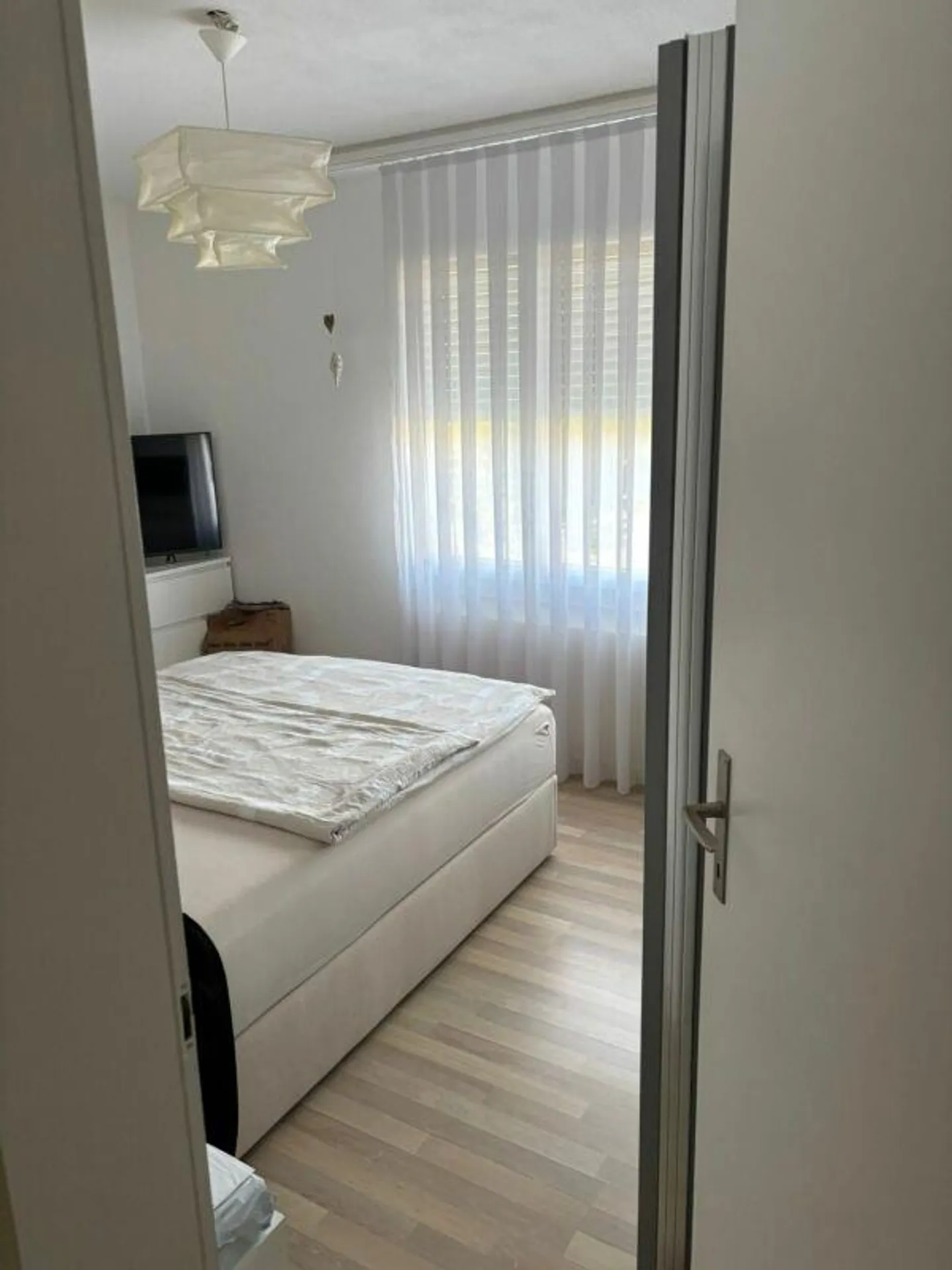 Grande appartement de 4.5 pièces - Photo 2 sur 11