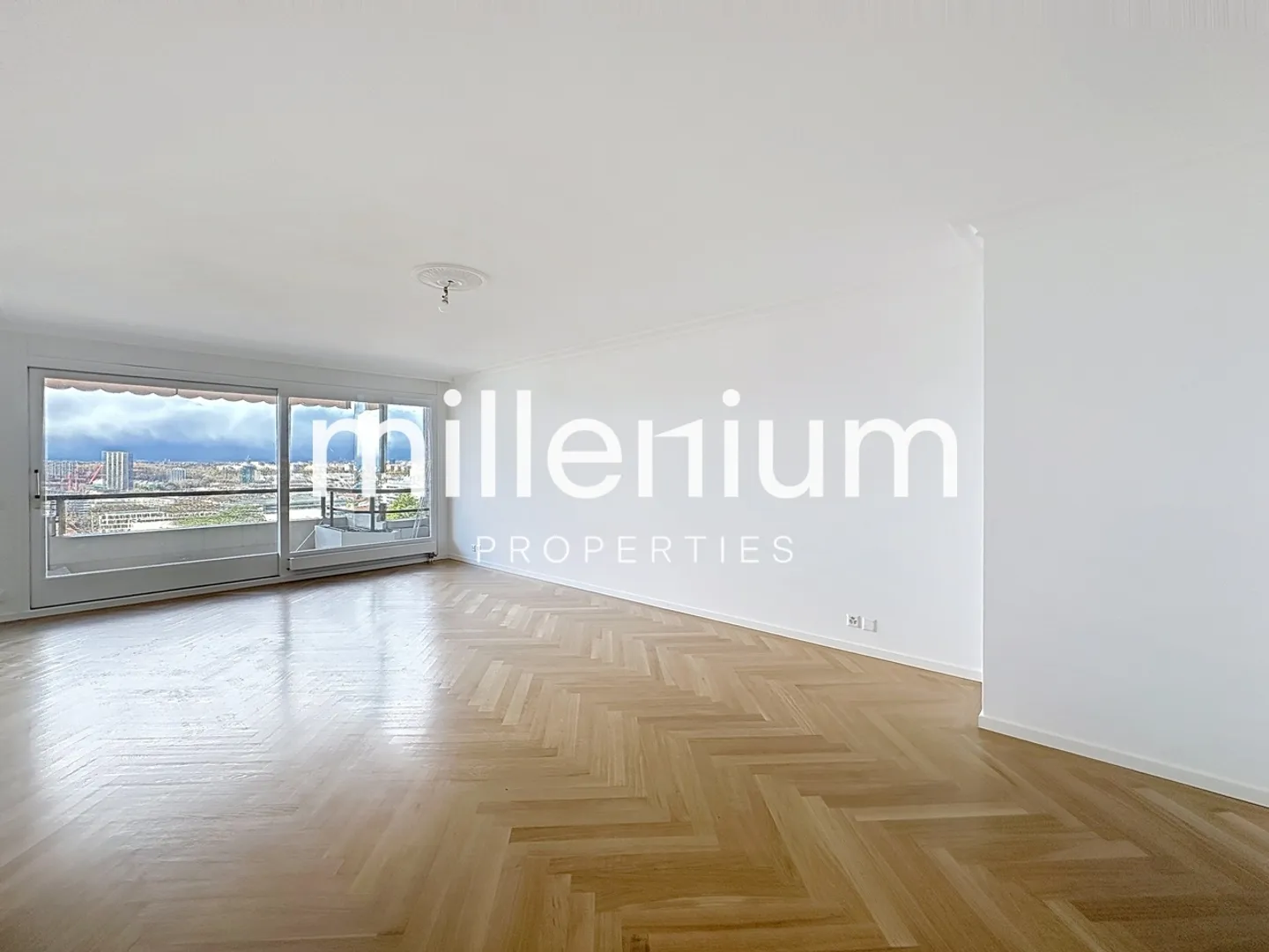 Ampio appartamento completamente ristrutturato a Champel - Foto 2 di 11