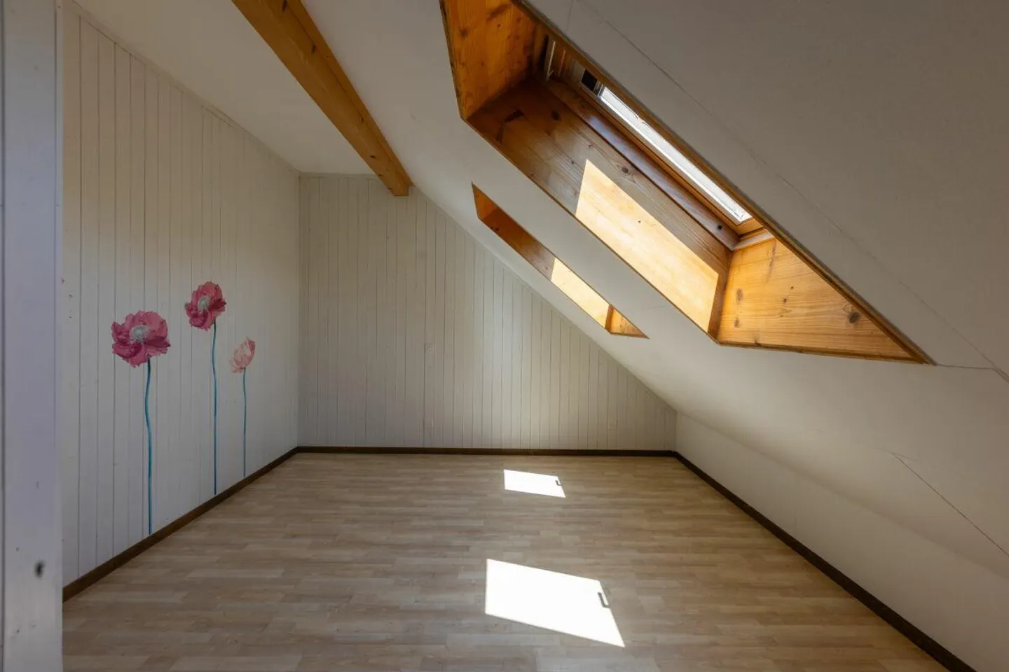 Charmantes Einfamilienhaus in Zürich - Foto 13 von 30