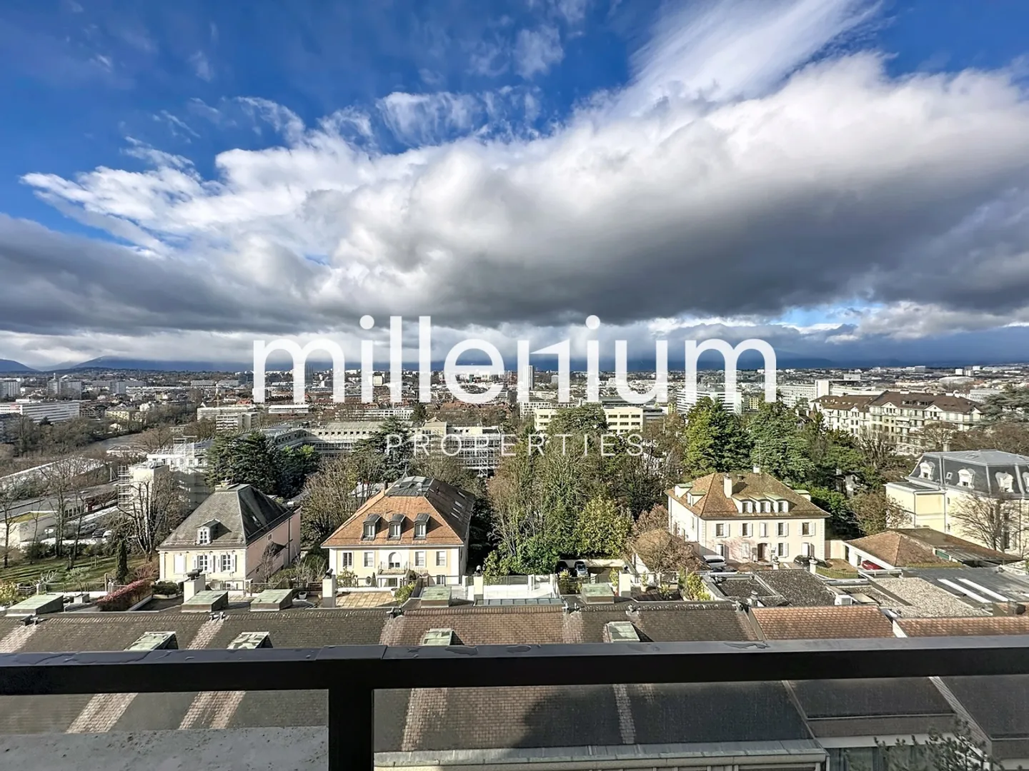 Ampio appartamento completamente ristrutturato a Champel - Foto 1 di 11