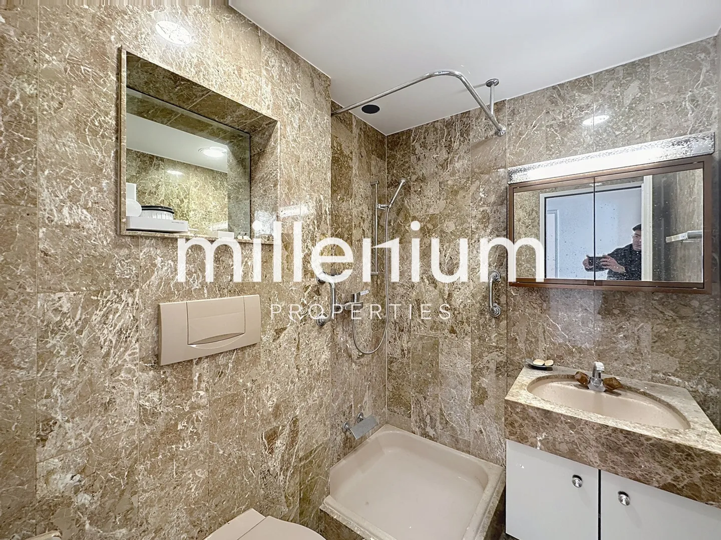 Ampio appartamento completamente ristrutturato a Champel - Foto 8 di 11