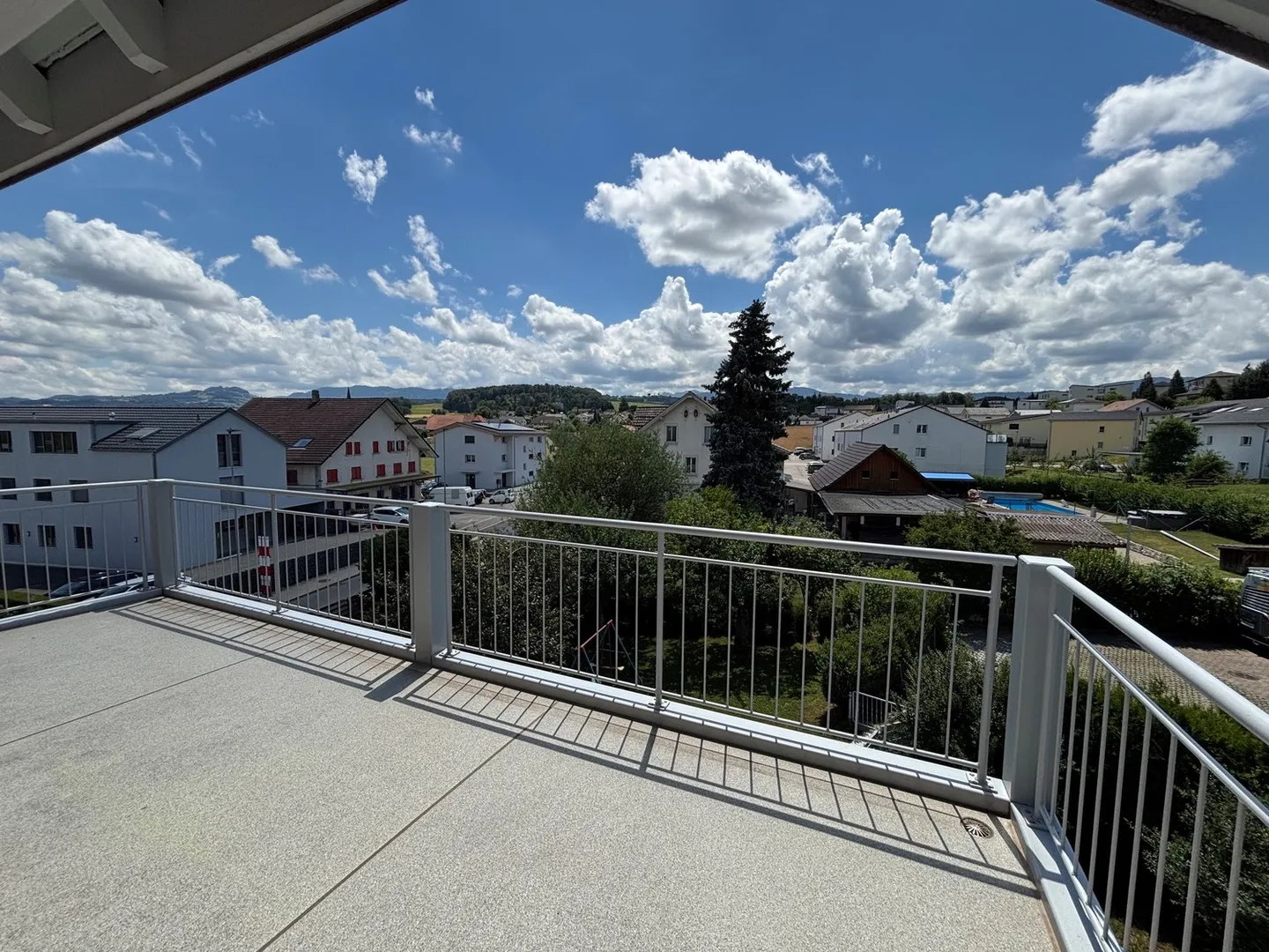 Appartement sous les toits lumineux - Photo 9 sur 9