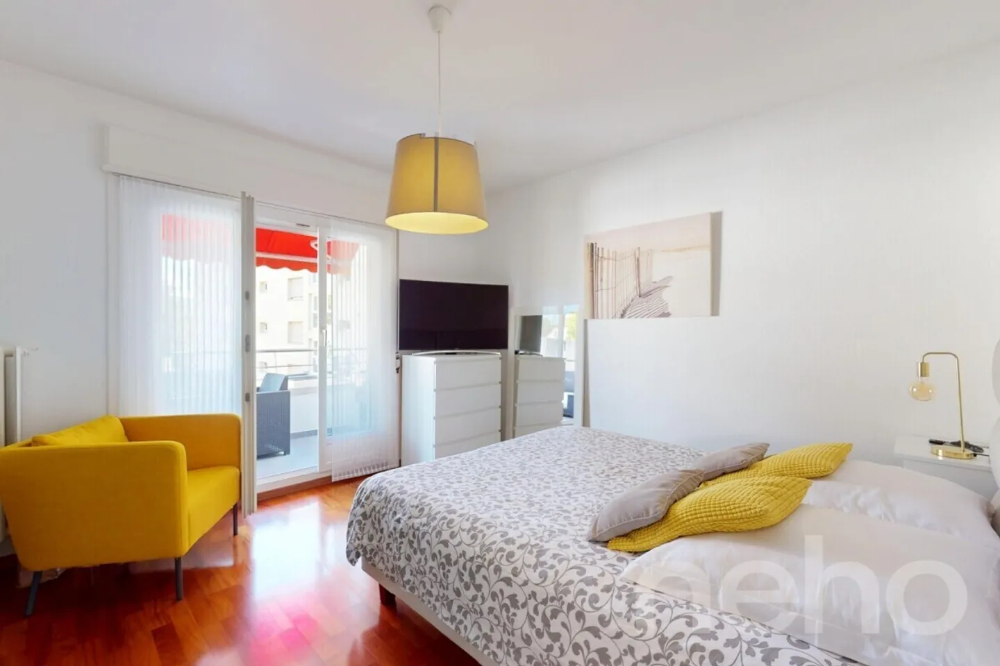 Bellissimo appartamento come nuovo con balcone e garage! - Foto 9 di 11