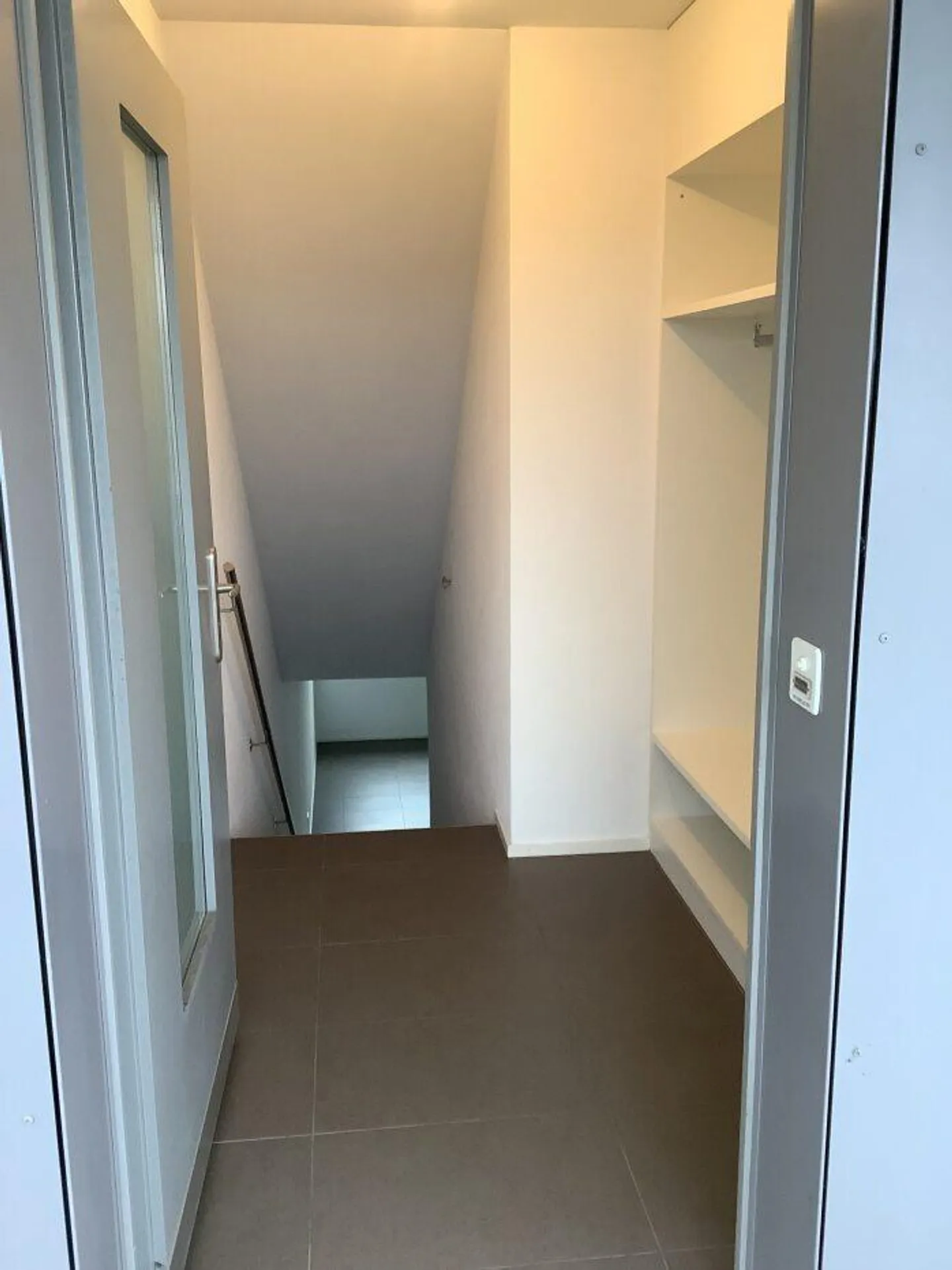 appartement lumineux 1.5 pièces dans un emplacement central - Photo 7 sur 11