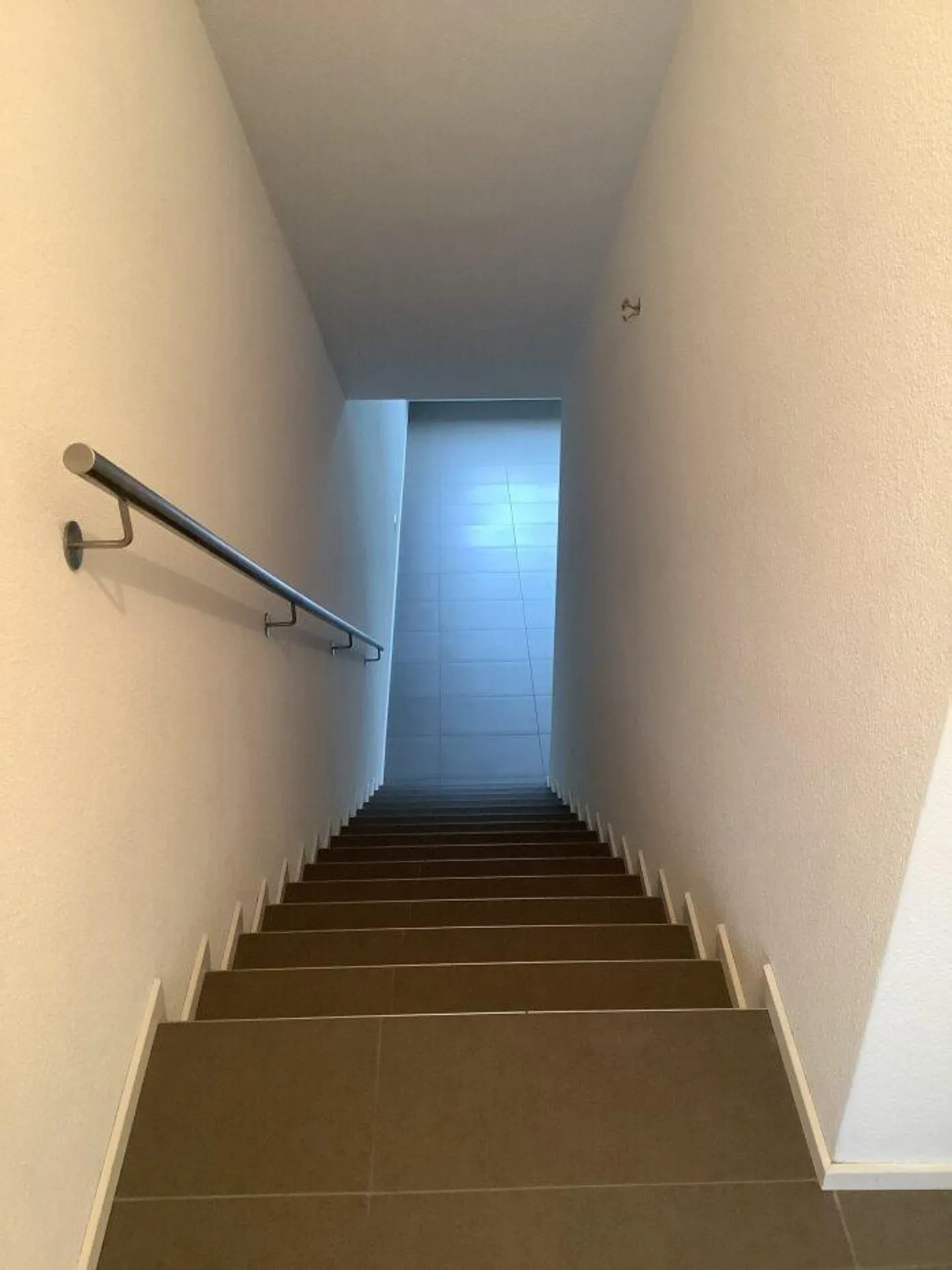appartement lumineux 1.5 pièces dans un emplacement central - Photo 9 sur 11
