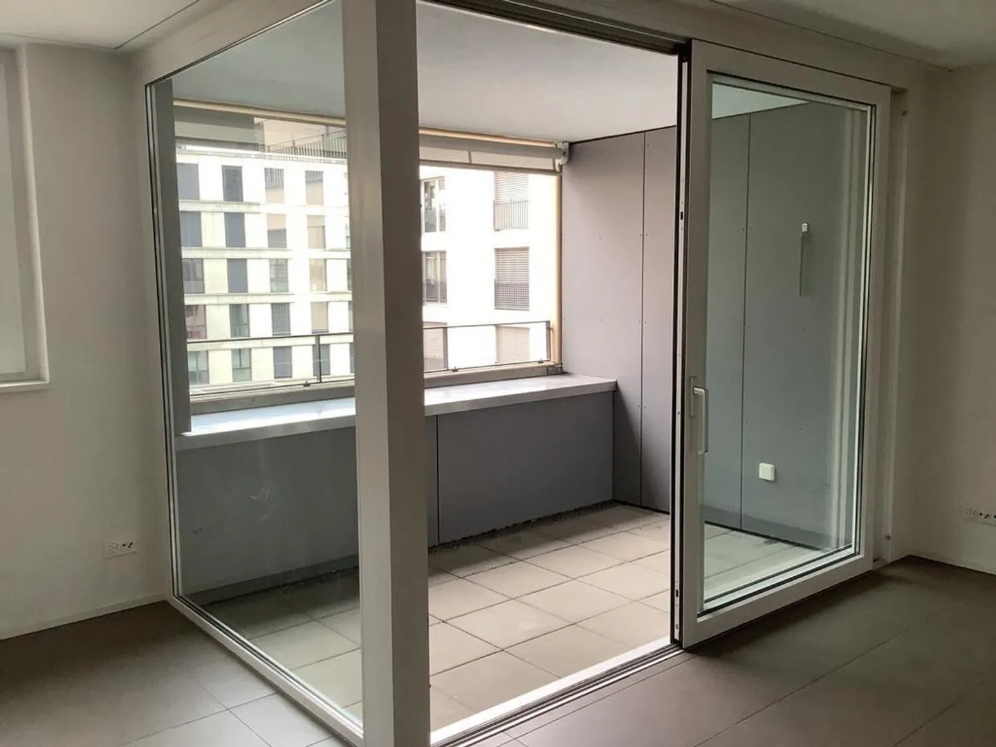 appartement lumineux 1.5 pièces dans un emplacement central - Photo 11 sur 11