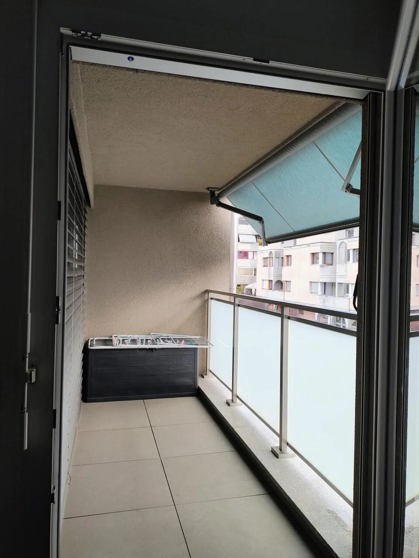 Modern Apartment with Balconies - Photo 13 of 13