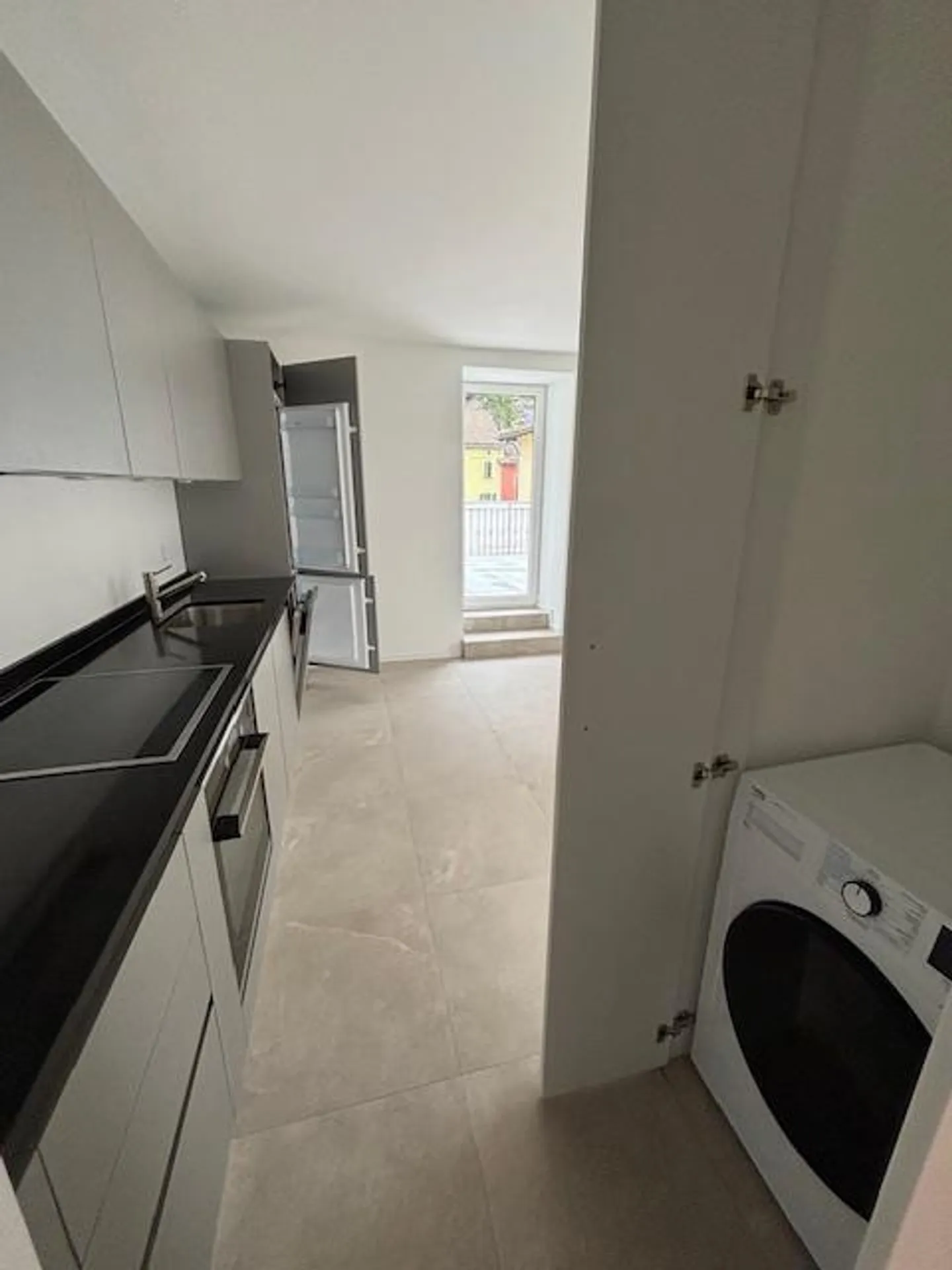 Appartamento Moderno con terrazzo - Foto 12 di 30