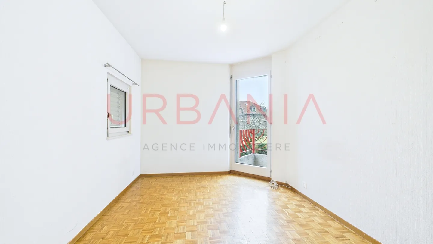 Helle 4-Zimmer-Wohnung mit Außenbereichen - Foto 5 von 5