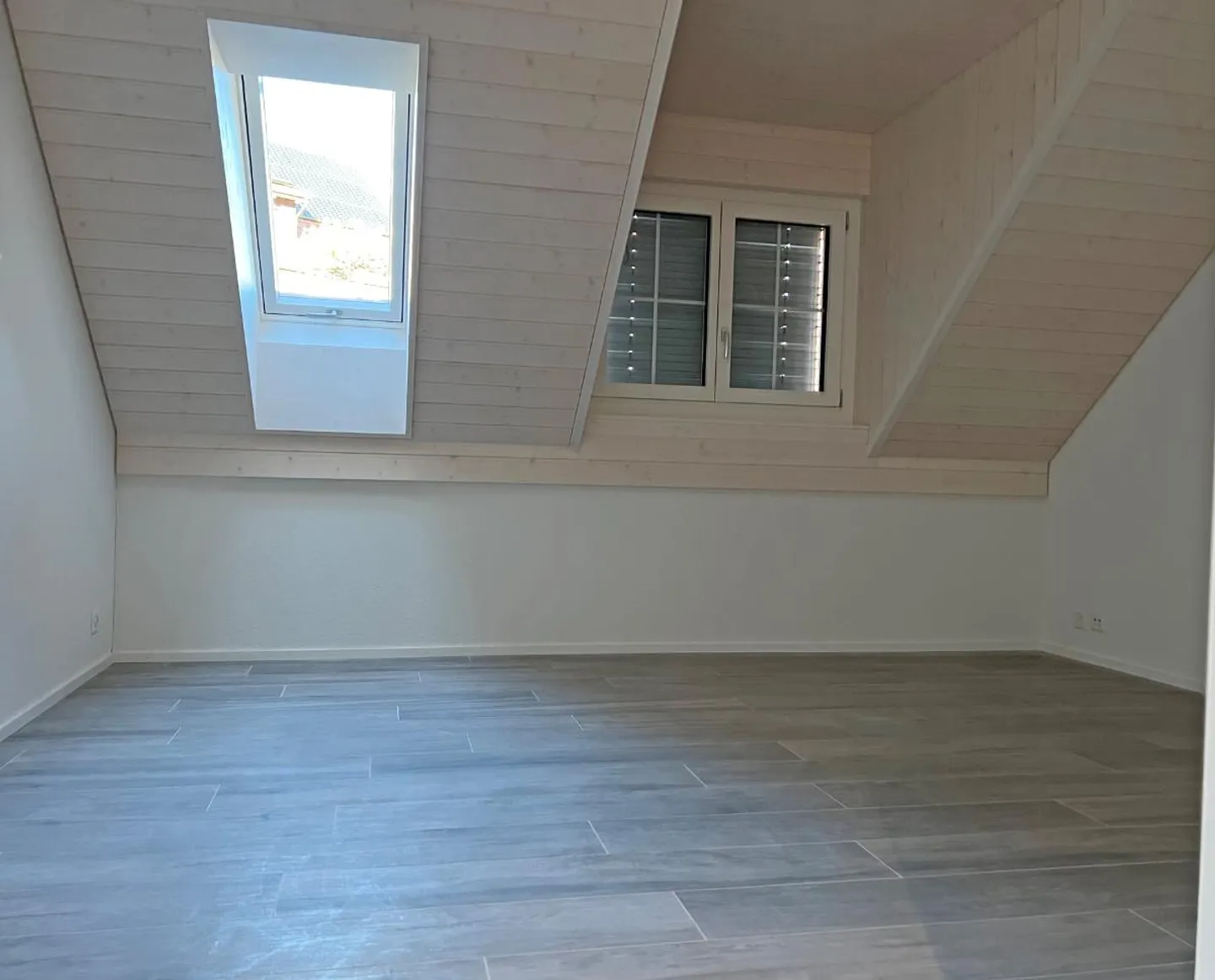 Appartement en duplex moderne et spacieux à louer à Schöfflisdorf - Photo 4 sur 5