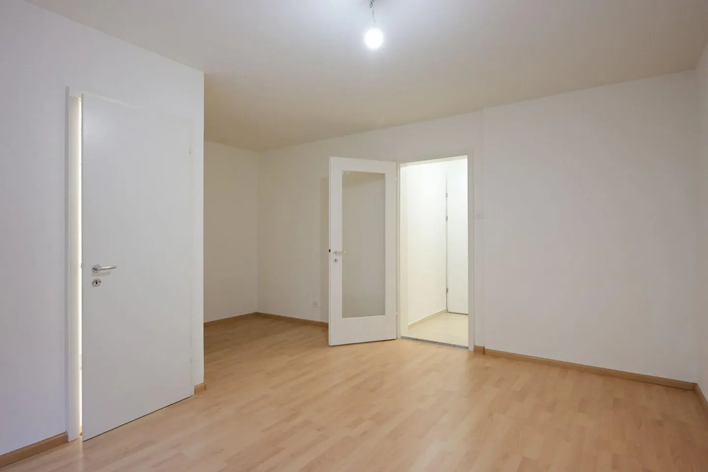 Living with charm - Photo 3 of 6