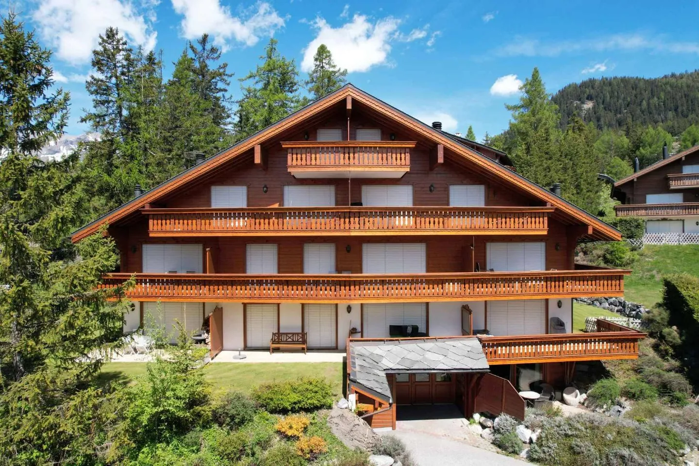PLANS-MAYENS - Charmantes 2.5 Zimmer-Wohnung nur zwei Schritte von den Skipisten entfernt - Foto 1 di 10