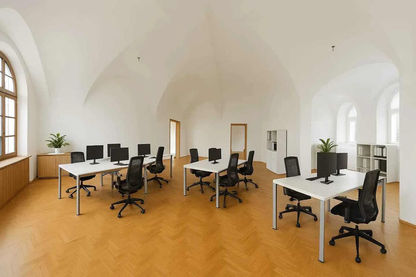 Attraktiver Gewerberaum mit separatem Zugang und Lagerfläche! - Foto 2 von 9
