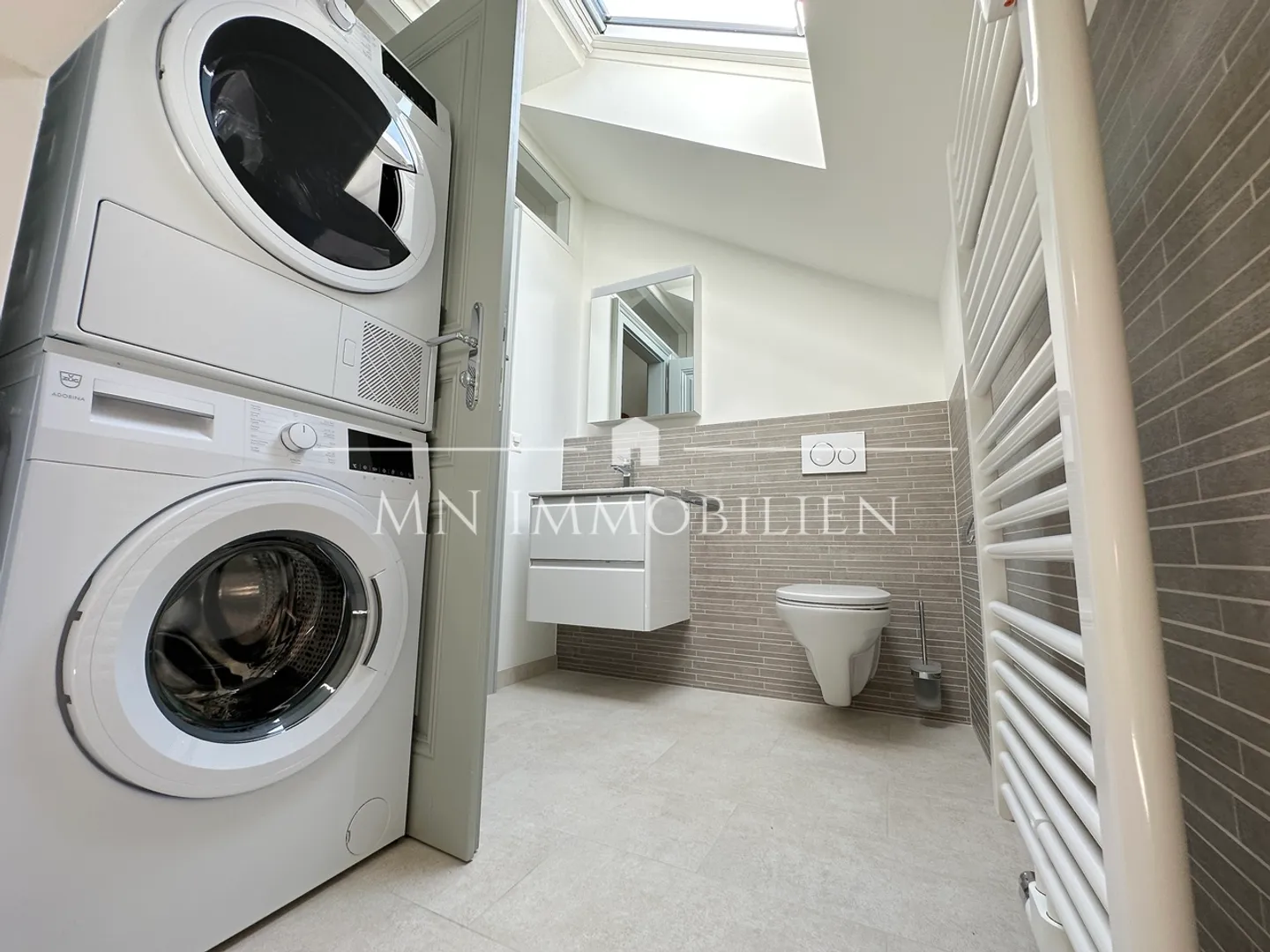 Appartamento duplex esclusivo di 6,5 stanze vicino alla fiera di Basilea - Foto 4 di 6