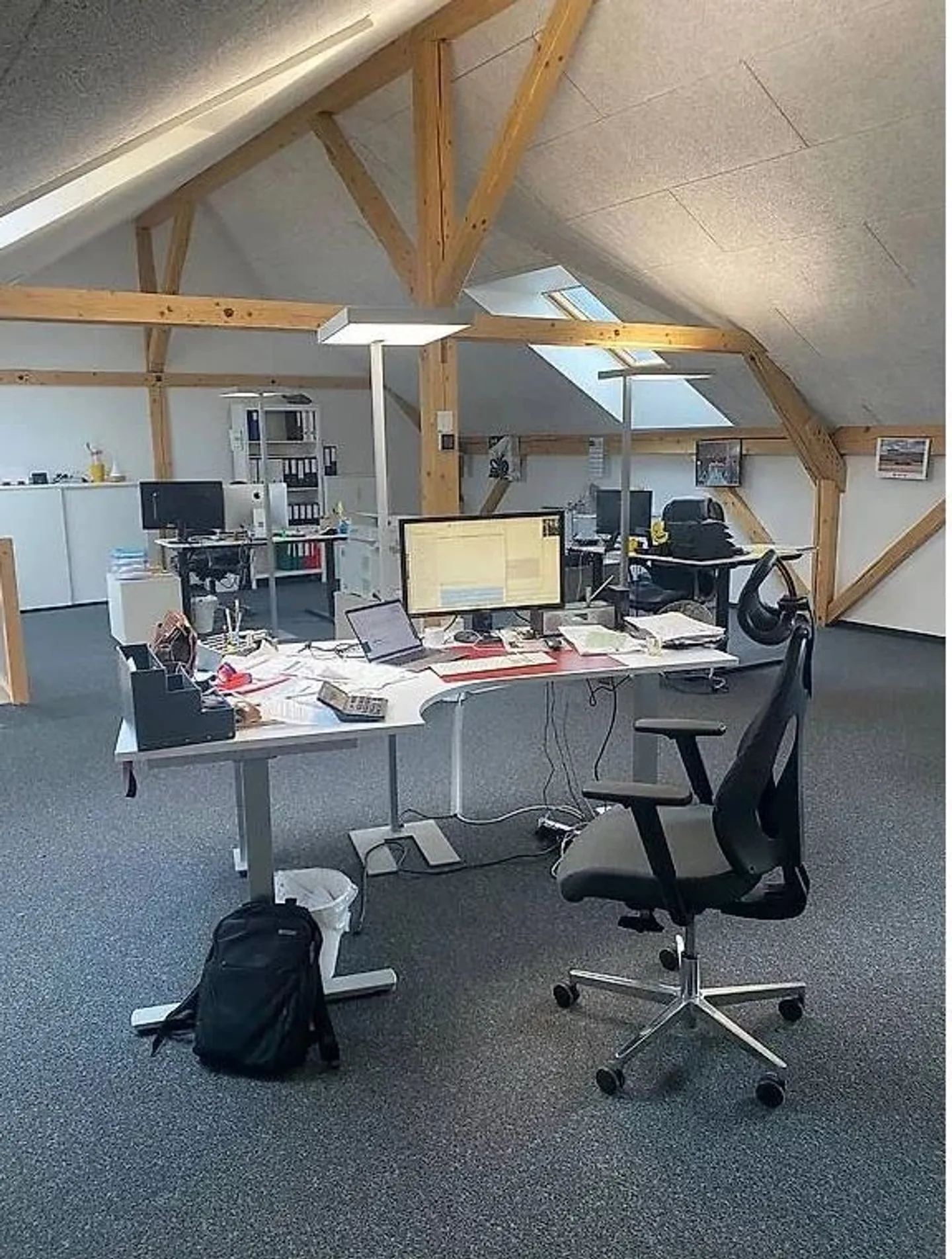 Beautiful commercial space of 106 m2 duplex in the old arsenal in Bex - Photo 2 of 4