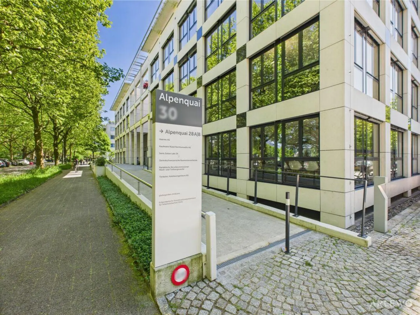 Bürofläche im Erdgeschoss - Foto 4 von 11